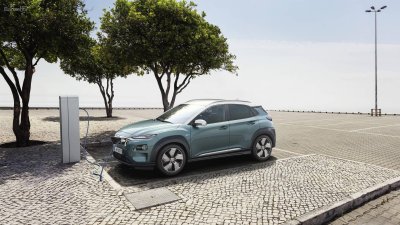 Hyundai Kona Electric 2019 chính thức lộ diện, khoảng cách hoạt động 470 km 2a