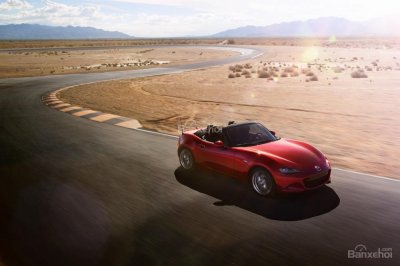 Mazda MX-5 Miata 2019 sẽ có động cơ mới mạnh 181 mã lực - 1