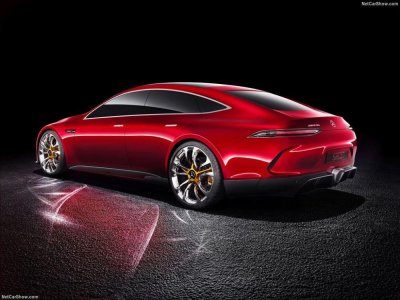 Mercedes-AMG GT chính thức tung ảnh teaser trước ngày ra mắt 4