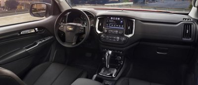 Trong phân khúc, chỉ có Chevrolet Colorado 2017 trang bị tính năng khởi động động cơ từ xa Trong phân khúc, chỉ có Chevrolet Colorado 2017 trang bị tính năng khởi động động cơ từ xa