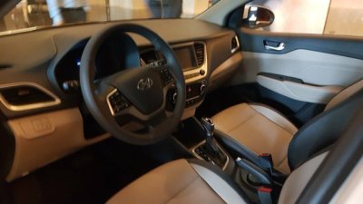 Hyundai Accent 2018: Xe đẹp, giá "mềm" nhất phân khúc a3