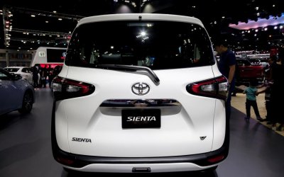 Cận cảnh Toyota Sienta tại Triển lãm Bangkok, lớn và hiện đại 21