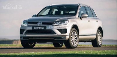 Nhìn lại Volkswagen Touareg trưởng thành qua 3 thế hệ gắn bó tay lái - 3