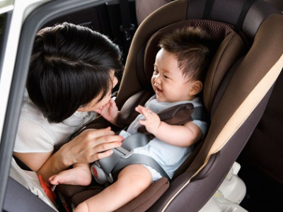 Top phụ kiện ô tô hữu ích nhất cho gia đình thích "phượt" 4 Top phụ kiện ô tô hữu ích nhất cho gia đình thích "phượt" 5