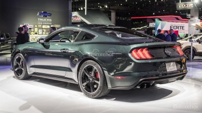 Ford Mustang Bullitt 2019 chốt giá hơn 1 tỷ đồng - 2