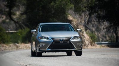 4 lí do khiến Lexus ES 350 ăn khách tại Mỹ.