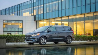 Kia Sedona tiến tới Triển lãm New York 2018 với hộp số mới 3