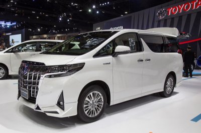 Toyota Alphard 2018 ra mắt Thái Lan có giá rẻ hơn bản cũ tại Việt Nam gần tỷ đồng - ảnh 10