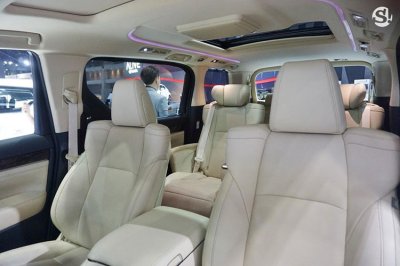 Toyota Alphard 2018 ra mắt Thái Lan có giá rẻ hơn bản cũ tại Việt Nam gần tỷ đồng - ảnh 7.