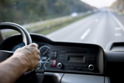 Kinh nghiệm lái xe ô tô đường dài an toàn 1 Kinh nghiệm lái xe ô tô đường dài an toàn 1