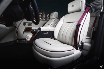 Rolls-Royce Phantom Drophead Coupe nâng cấp phủ màu anh đào ấn tượng a6