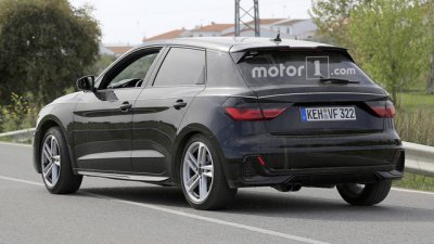 Audi A1 2019 lộ trần trên đường trước thời điểm ra mắt - Ảnh 3 Audi A1 2019 lộ trần trên đường trước thời điểm ra mắt - Ảnh 3.