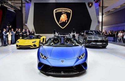 Lamborghini Huracan Performante Spyder trình diện khách hàng châu Á 3