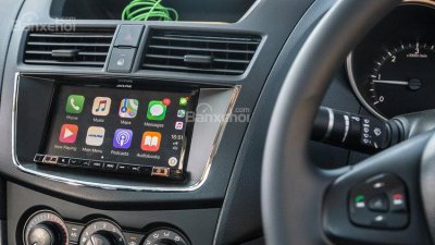 Mazda BT-50 2018 mới có thêm kết nối Android Auto và Apple CarPlay.