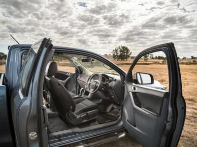 Mazda BT-50 2018 nâng cấp giá từ 489 triệu chỉ ra mắt duy nhất tại Úc - Ảnh a10