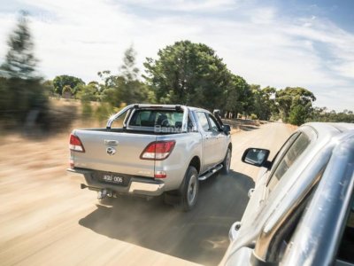 Mazda BT-50 2018 nâng cấp giá từ 489 triệu chỉ ra mắt duy nhất tại Úc - Ảnh a5