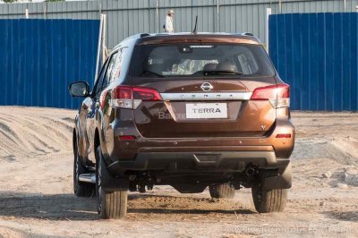 SUV 7 chỗ Nissan Terra 2018 ẩn chứa sức mạnh dũng mãnh SUV 7 chỗ Nissan Terra 2018 chính thức ra trận 651 triệu, đối mặt Toyota Fortuner - 4
