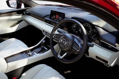 Xe Mazda6 2018 sử dụng động cơ diesel tại Nhật Bản có gá khởi điểm 589 triệu đồng a5