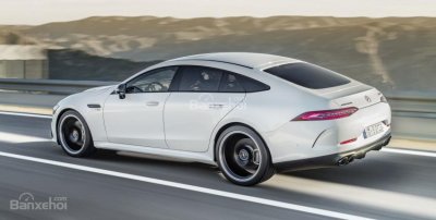 Mercedes-AMG GT Coupe 4 cửa nhá hàng tại Malaysia - 3