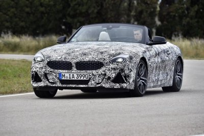 BMW Z4 M40i 2018 lộ diện trong bộ dạng roadster thuần chủng 4 BMW Z4 M40i 2018 lộ diện trong bộ dạng roadster thuần chủng a4