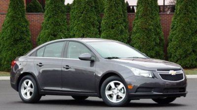Chevrolet Cruze đời từ 2010 – 2011 chưa đến 300 triệu đồng Chevrolet Cruze đời từ 2010 – 2011 chưa đến 300 triệu đồng1