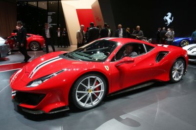 Danh hiệu "Động cơ Quốc tế của năm 2018" đã thuộc về cỗ máy 3.9L của Ferrari Danh hiệu "Động cơ Quốc tế của năm 2018" đã thuộc về cỗ máy 3.9L của Ferrari 1
