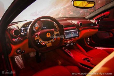 Ferrari GTC4Lusso trình làng tại Philippines - 3