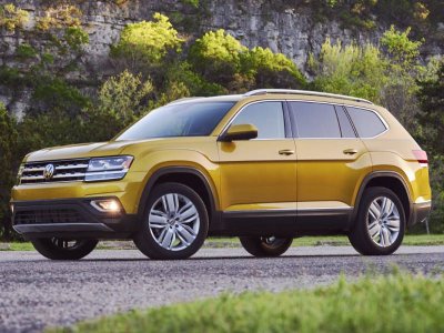 10 mẫu xe gia đình rộng rãi nhất hiện nay: Có Hyundai Santa Fe và Kia Sorento 5 10 mẫu xe gia đình rộng rãi nhất hiện nay: Có Hyundai Santa Fe và Kia Sorento 5.