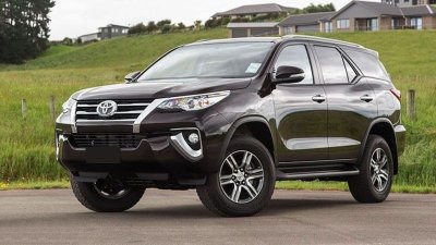 Toyota Fortuner miễn thuế sắp về nước, lộ giá dự kiến rẻ bất ngờ Toyota Fortuner miễn thuế sắp về nước, lộ giá dự kiến rẻ bất ngờ..