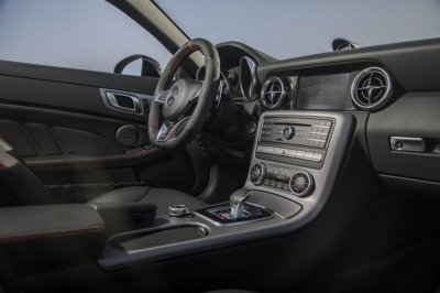 Mercedes-AMG SLC 43 2019 nhanh hơn, mạnh hơn nhờ mức công suất mới a4