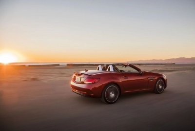 Mercedes-AMG SLC 43 2019 nhanh hơn, mạnh hơn nhờ mức công suất mới a7