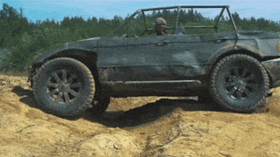 BMW X5 bị bỏ rơi ngoài bãi bất ngờ được trùng tu biến thành offroad chuyên dụng BMW X5 bị bỏ rơi ngoài bãi bất ngờ được trùng tu biến thành offroad chuyên dụng
