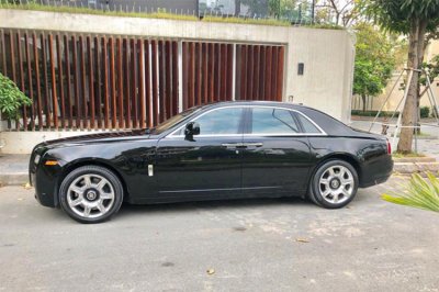 Rolls-Royce Ghost dùng 7 năm thét giá 11 tỷ Rolls-Royce Ghost dùng 7 năm thét giá 11 tỷ 2