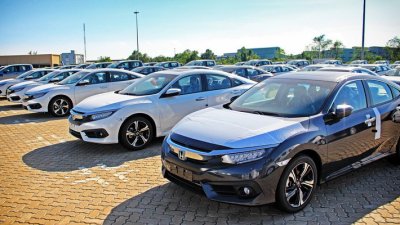 Lượng xe ô tô nhập khẩu giảm mạnh kỷ lục từ 8/6 - 14/6/2018 1 Lượng xe ô tô nhập khẩu giảm mạnh kỷ lục từ 8/6 - 14/6/2018 1.