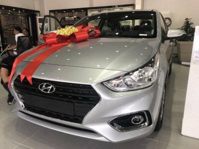 Các phiên bản xe số sàn mới xuất hiện tại Việt Nam năm 2018: Từ Kia Cerato đến Ford Everest - Ảnh 3 Các phiên bản xe số sàn mới xuất hiện tại Việt Nam năm 2018: Từ Kia Cerato đến Ford Everest - Ảnh 3.
