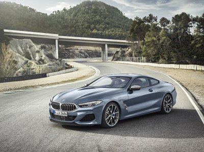 BMW 8-Series 2019 vừa có màn ra mắt ấn tượng BMW 8-Series 2019 vừa có màn ra mắt ấn tượng z