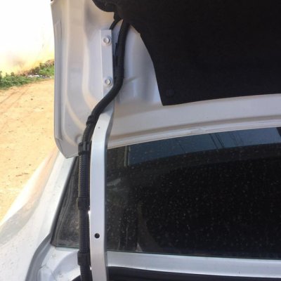 Cách "độ" nút mở cốp điện xe Mazda 3 tại nhà chỉ với 36.000 đồng 5 Cách "độ" nút mở cốp điện xe Mazda 3 tại nhà chỉ với 36.000 đồng a5