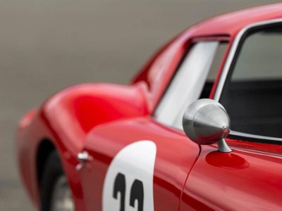 Xe cổ Ferrari 250 GTO 1962 giá gấp hàng chục lần siêu xe 7 Xe cổ Ferrari 250 GTO 1962 giá gấp hàng chục lần siêu xe