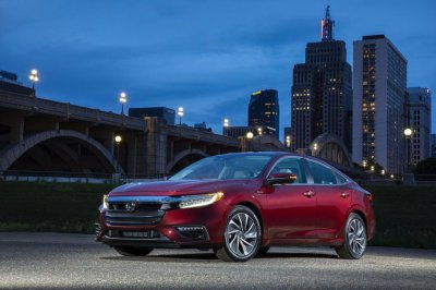 Honda Insight 2019 - Xe hybrid giá bình dân chỉ từ 523 triệu tại Mỹ 9 Honda Insight 2019 - Xe hybrid giá bình dân chỉ từ 523 triệu tại Mỹ a9