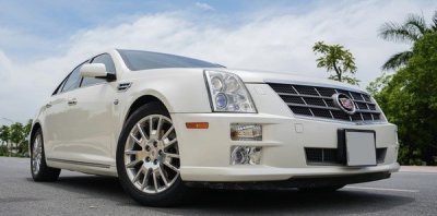 Mẫu xe sang Mỹ Cadillac STS 2009 có giá dưới 900 triệu đồng 1 Mẫu xe sang Mỹ Cadillac STS 2009 có giá dưới 900 triệu đồng
