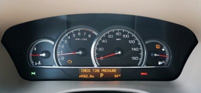 Mẫu xe sang Mỹ Cadillac STS 2009 có giá dưới 900 triệu đồng7 Mẫu xe sang Mỹ Cadillac STS 2009 có giá dưới 900 triệu đồng