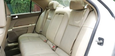 Mẫu xe sang Mỹ Cadillac STS 2009 có giá dưới 900 triệu đồng 6 Mẫu xe sang Mỹ Cadillac STS 2009 có giá dưới 900 triệu đồng