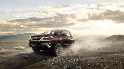 8 điều cần biết về Toyota Fortuner 2018 sắp bán tại Việt Nam 1.