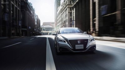 Toyota Crown 2019 z