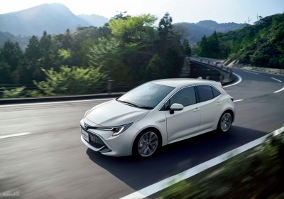 Toyota Corolla Sport 2018 ra mắt tại Nhật Bản 2 Toyota Corolla Sport 2018 ra mắt tại Nhật Bản 2a