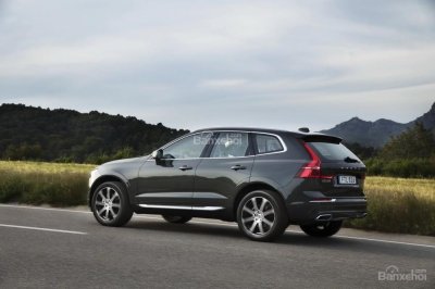 Volvo XC60 2019 ra mắt bản cơ sở mới, tăng giá dòng xe Volvo XC60 2019 ra mắt biến thể cơ sở mới với giá 39.200 USD - 2