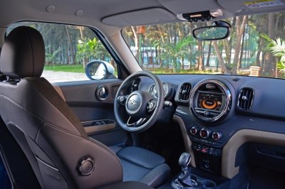 Mini Countryman ưu đãi 50% lệ phí trước bạ trong tháng 7/2018 8 Mini Countryman ưu đãi 50% lệ phí trước bạ trong tháng 7/2018 9