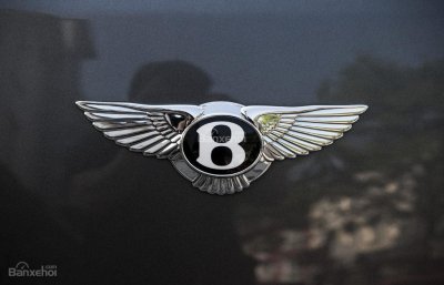 Ý nghĩa thiết kế logo của hãng xe Bentley