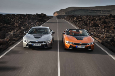 Giá BMW i8 2019 mới nhất hiện nay a1