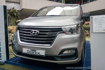 Hyundai Grand Starex 2018 chốt giá 885 triệu đồng tại Philippines - 1